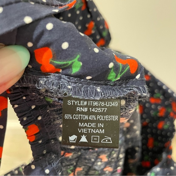 Iris | Cherry Ruched Ruffled Top - Picture 7 of 8